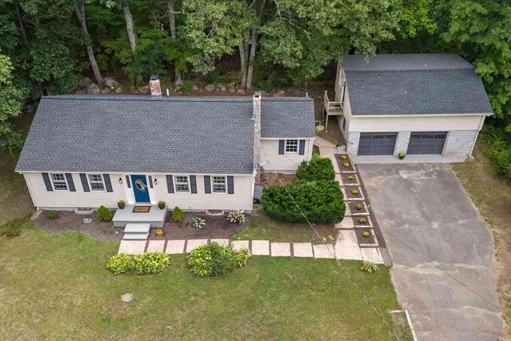 Homes For Sale - 822 Hardwick Rd<br/> Hardwick, MA 01031