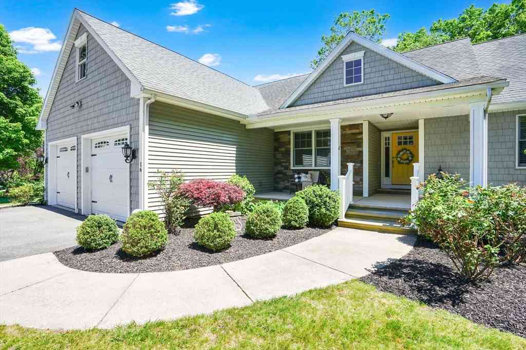 Homes For Sale - 16 Fernwood Drive<br/> Hampden County, East Longmeadow, MA 01028
