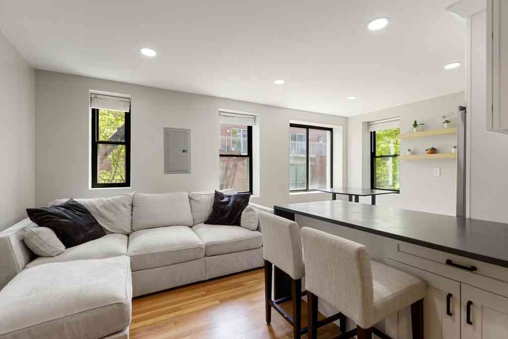 Condo For Rent - 56 Prince Street #11<br/> Boston, MA 02113