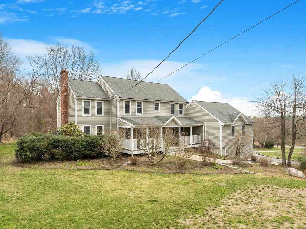 Homes For Sale - 933 Liberty Square Rd<br/> Boxborough, MA 01719