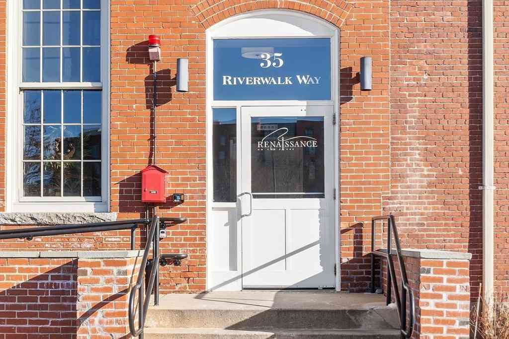 Apartment For Rent - 35 Riverwalk Way #213<br/> Lowell, MA 01854