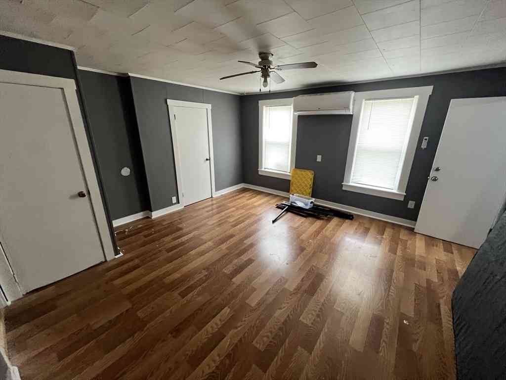 Homes For Rent - 73 Orswell St #1W<br/> Fall River, MA 02724