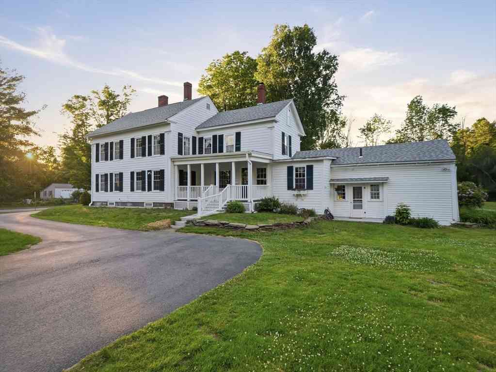 Homes For Sale - 834 Pleasant St<br/> Athol, MA 01331