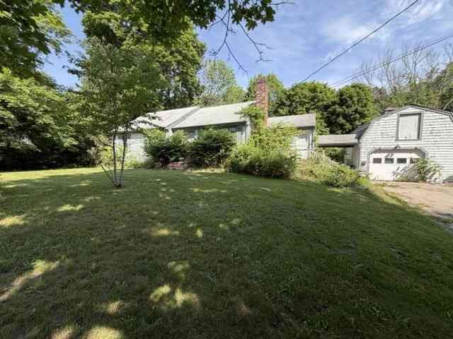 Homes For Sale - 842 Whitman St<br/> Plymouth County, Hanson, MA 02341