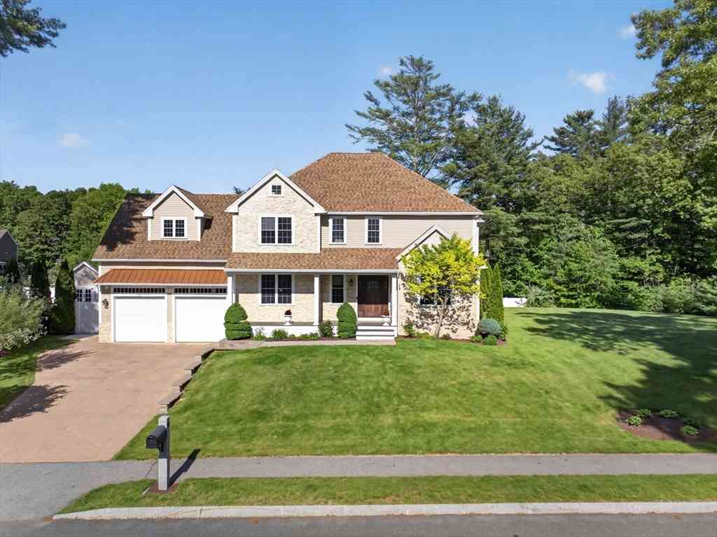 Homes For Sale - 54 Wild Pasture Ln<br/> Rowley, MA 01969