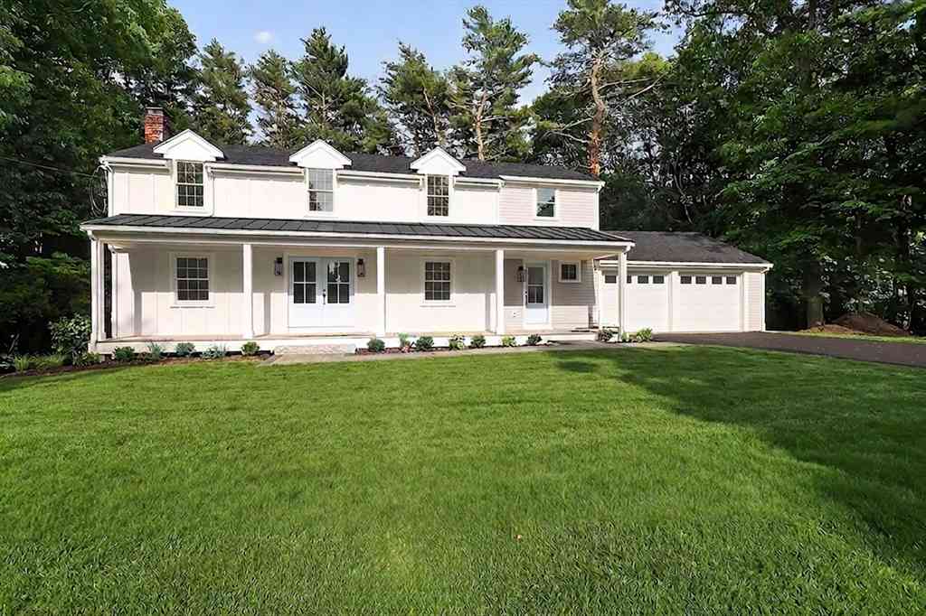 Homes For Sale - 15 Pioneer Rd<br/> Hingham, MA 02043