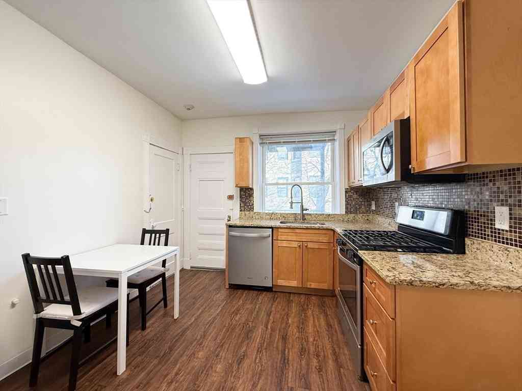 Condo For Sale - 158 Kelton St #4<br/> Boston, MA 02134
