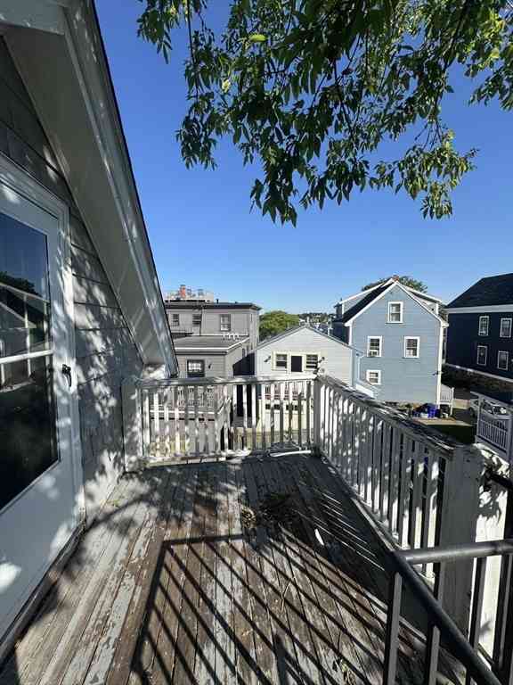 Apartment For Rent - 35 State #4<br/> Marblehead, MA 01945