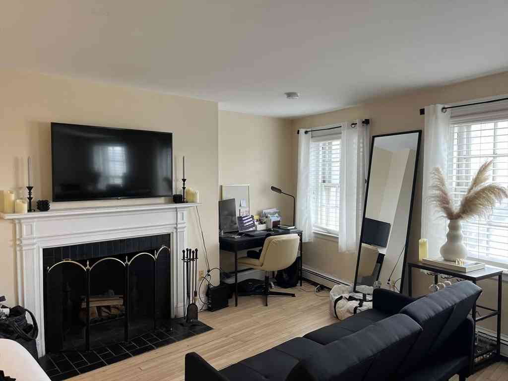 Condo For Rent - 22 David G Mugar #6<br/> Boston, MA 02114
