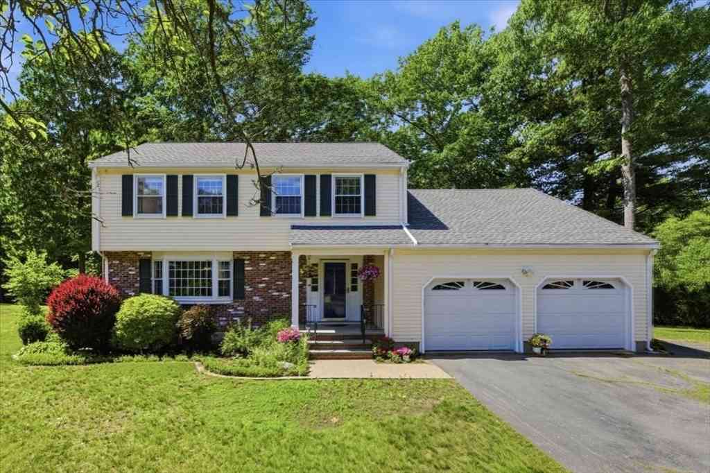 Homes For Sale - 27 Kennel Hill Dr<br/> Beverly, MA 01915