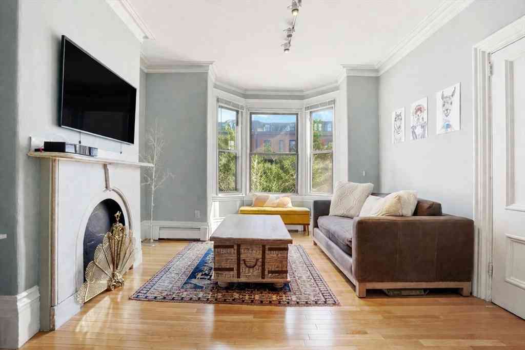 Condo For Rent - 587 Tremont St #3<br/> Boston, MA 02118