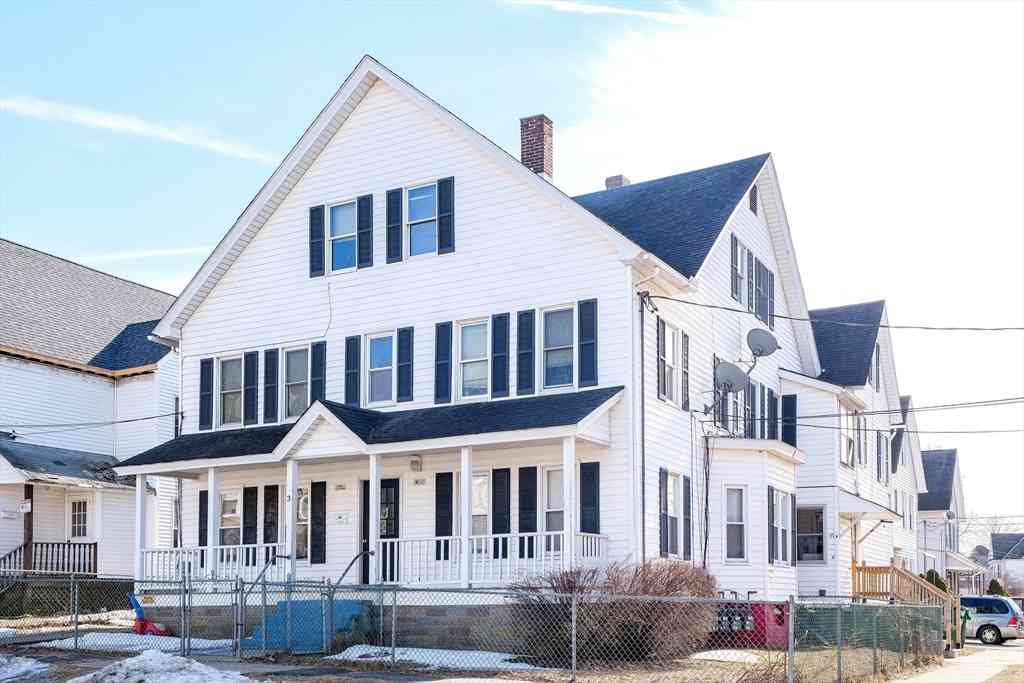 Apartment For Rent - 3 Charles St #3R<br/> Chicopee, MA 01020