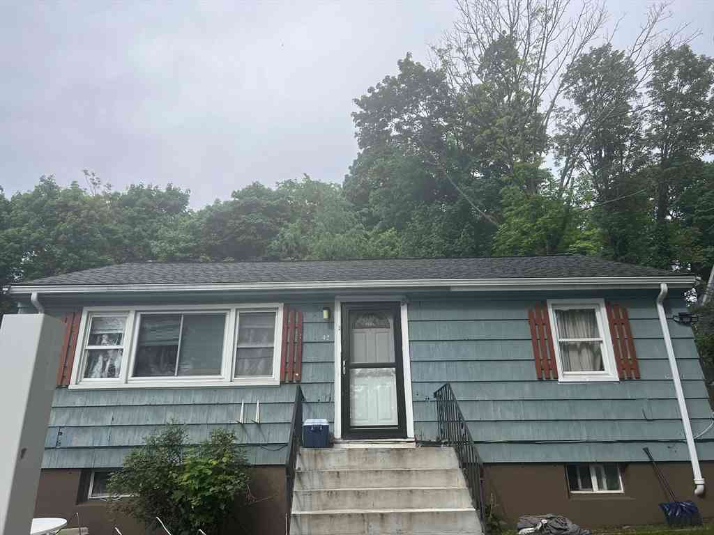 Homes For Sale - 42 Warren Ave<br/> Boston, MA 02136