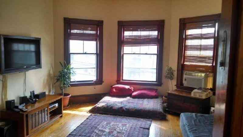 Condo For Rent - 295 Summer Street #2<br/> Somerville, MA 02144