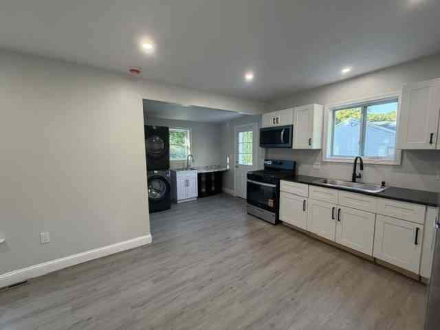 Apartment For Rent - 73 Draper #73<br/> Mansfield, MA 02048