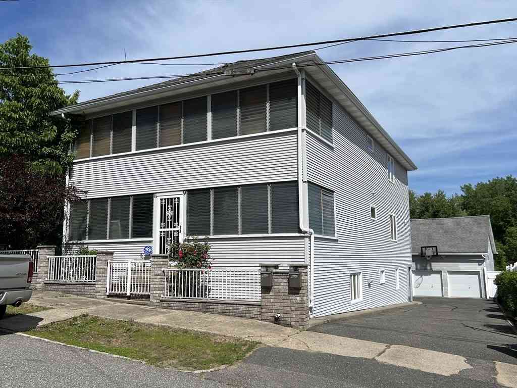 Apartment For Rent - 9 Indian Leap #1<br/> Springfield, MA 01151