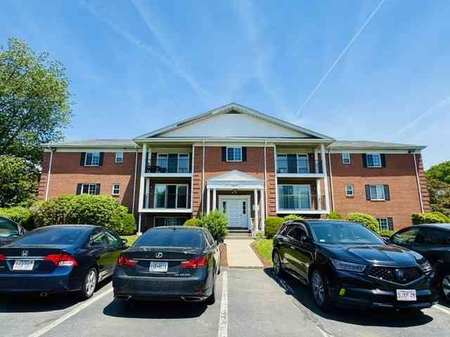 Apartment For Rent - 3 April Lane #12<br/> Lexington, MA 02421