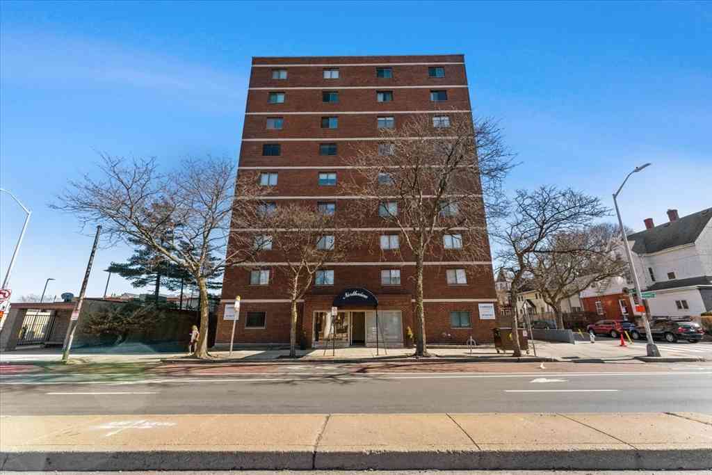 Condo For Rent - 2353 Massachusetts Ave #44<br/> Cambridge, MA 02140