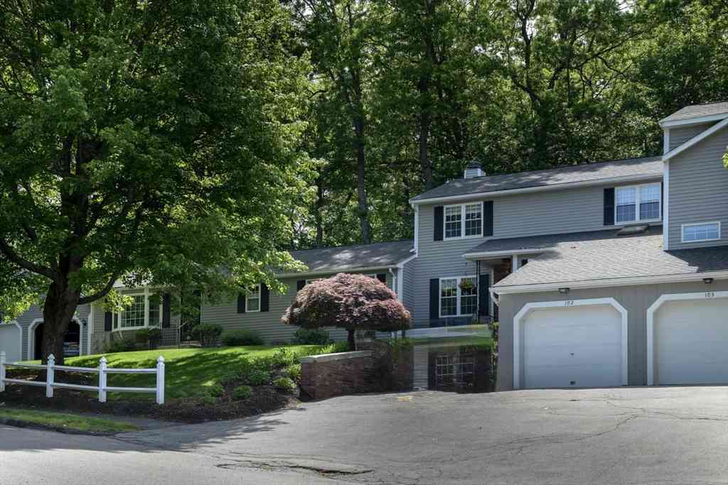 Condo For Sale - 102 Torrey Lane Ext #102<br/> Holden, MA 01520