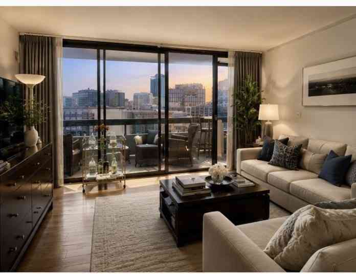 Condo For Rent - 566 Commonwealth #804<br/> Boston, MA 02215