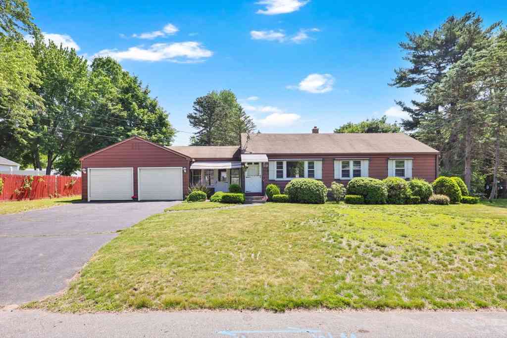 Homes For Sale - 39 Northway Drive<br/> Springfield, MA 01119