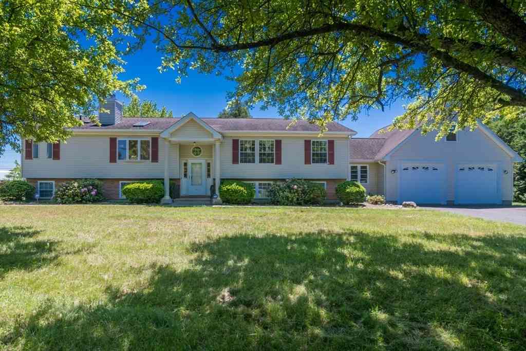 Homes For Sale - 101 Stockbridge Street<br/> Hampshire County, Hadley, MA 01035