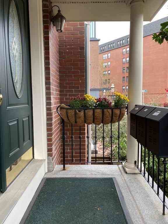 Condo For Rent - 30 Park St #2<br/> Boston, MA 02129