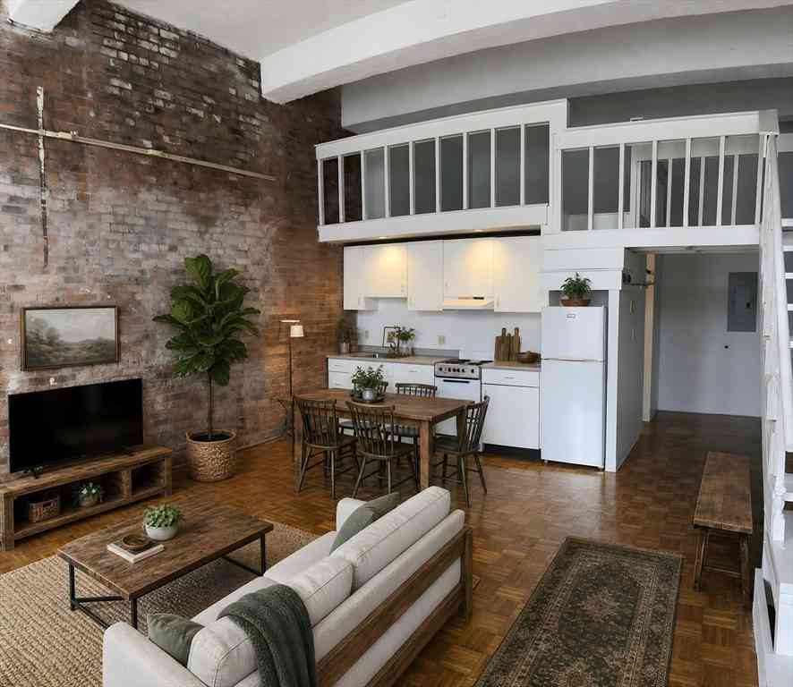 Apartment For Rent - 61 Brookline Avenue #314<br/> Boston, MA 02215