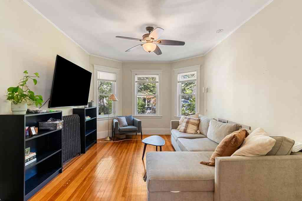 Condo For Rent - 14 Trescott #1<br/> Boston, MA 02125