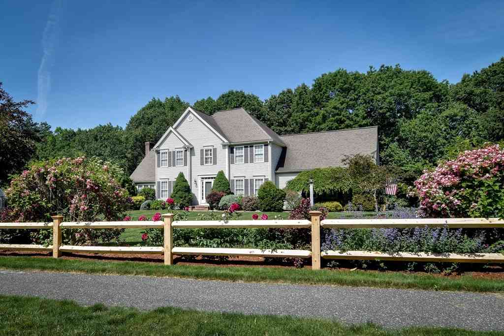 Homes For Sale - 35 Orchard Road<br/> Ashland, MA 01721