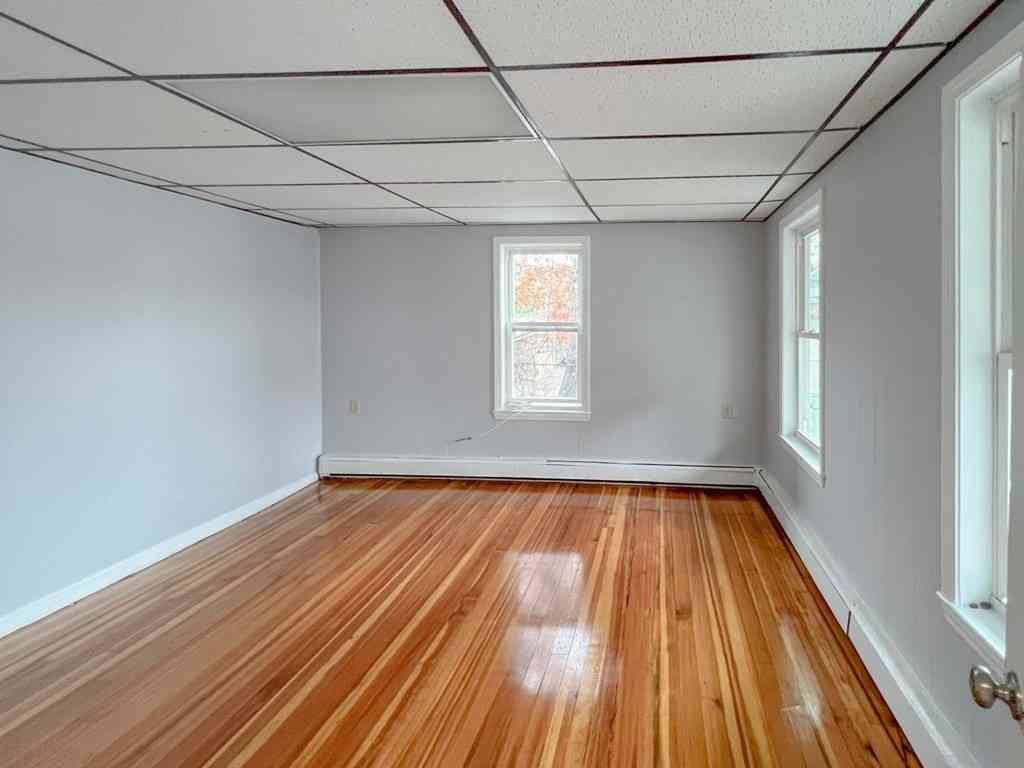 Apartment For Rent - 20 Wilson Avenue #1<br/> Somerville, MA 02145