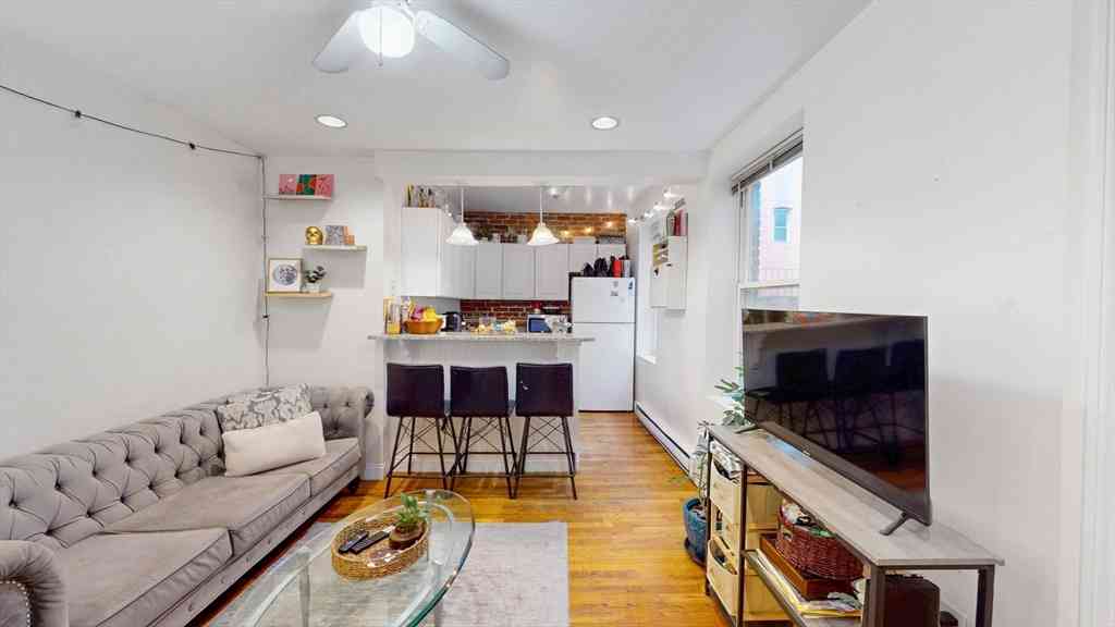 Apartment For Rent - 91 Prince St. #17<br/> Boston, MA 02113