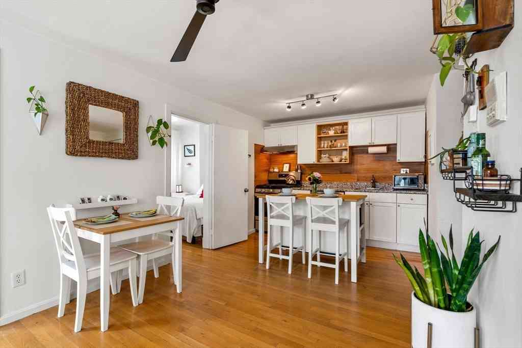 Condo For Rent - 84 Savin Hill Ave #2<br/> Boston, MA 02125