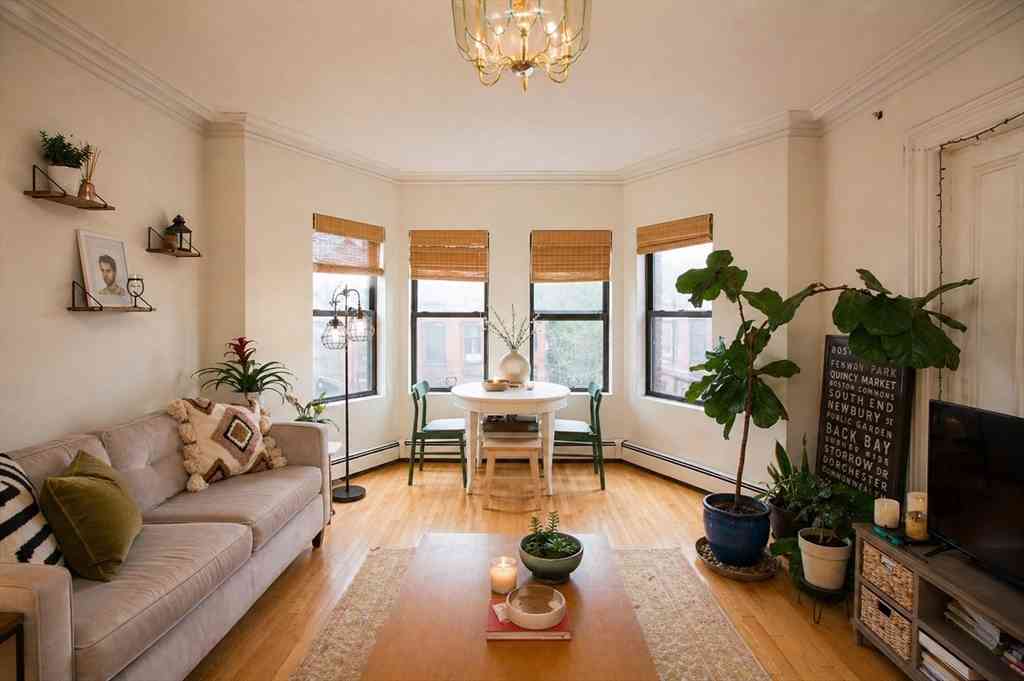 Apartment For Rent - 10 Davis Ave #C<br/> Brookline, MA 02445