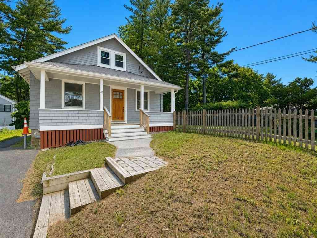 Homes For Rent - 63 Pierrepont Rd<br/> Newton, MA 02462