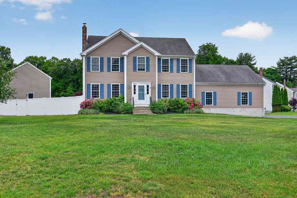 Homes For Sale - 59 Arabian Dr<br/> Bristol County, Taunton, MA 02780