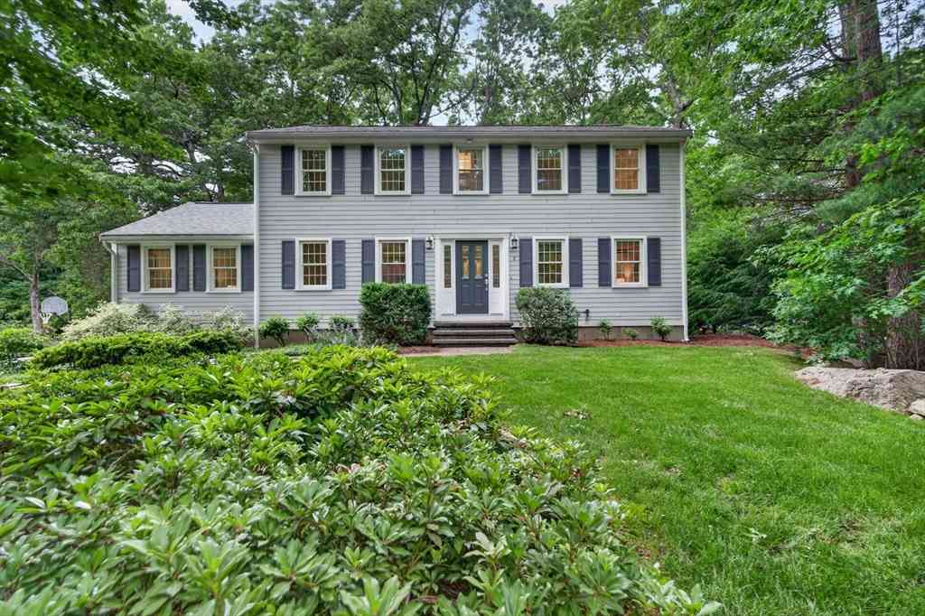 Homes For Sale - 2 Ridge Hill Way<br/> Andover, MA 01810