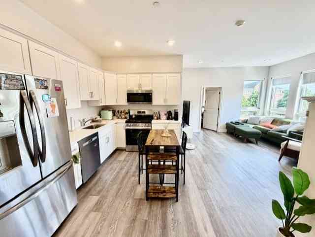 Apartment For Rent - 5 Fremont #308<br/> Winthrop, MA 02152