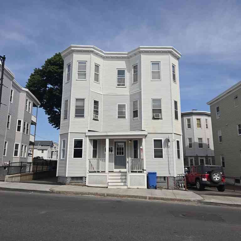 Multifamily For Rent - 117 Revere St<br/> Winthrop, MA 02152