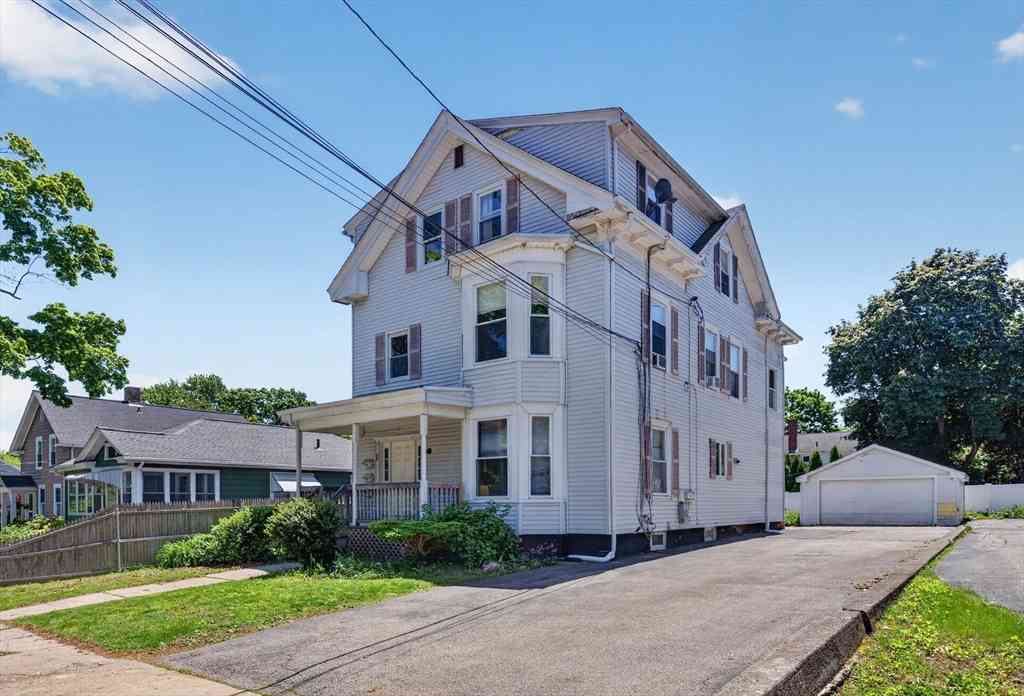 Multifamily For Rent - 62 Ash St<br/> North Attleboro, MA 02760