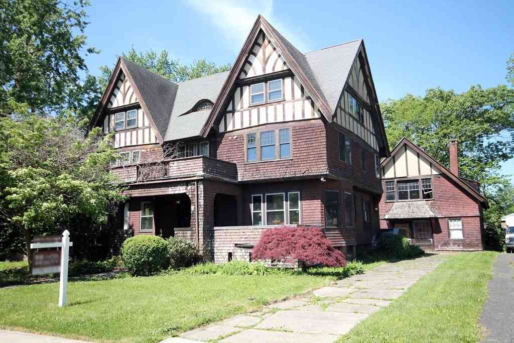 Homes For Sale - 50 Bellevue Ave<br/> Hampden County, Springfield, MA 01108