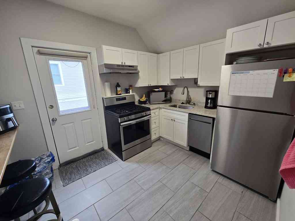 Condo For Rent - 4B Pearl St #4B<br/> Watertown, MA 02472
