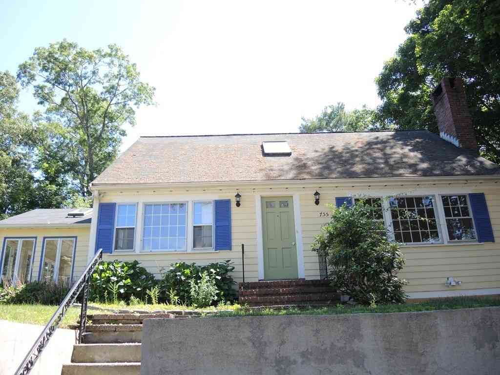 Homes For Rent - 755 Central Ave<br/> Needham, MA 02494