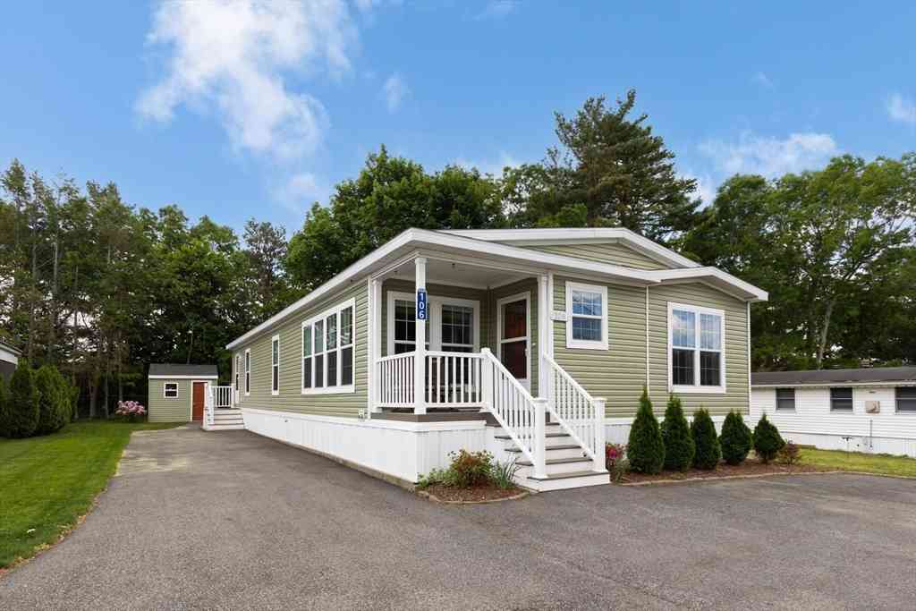Mobile Home For Sale - 106 Sixteen Twenty Drive<br/> Plymouth, MA 02360