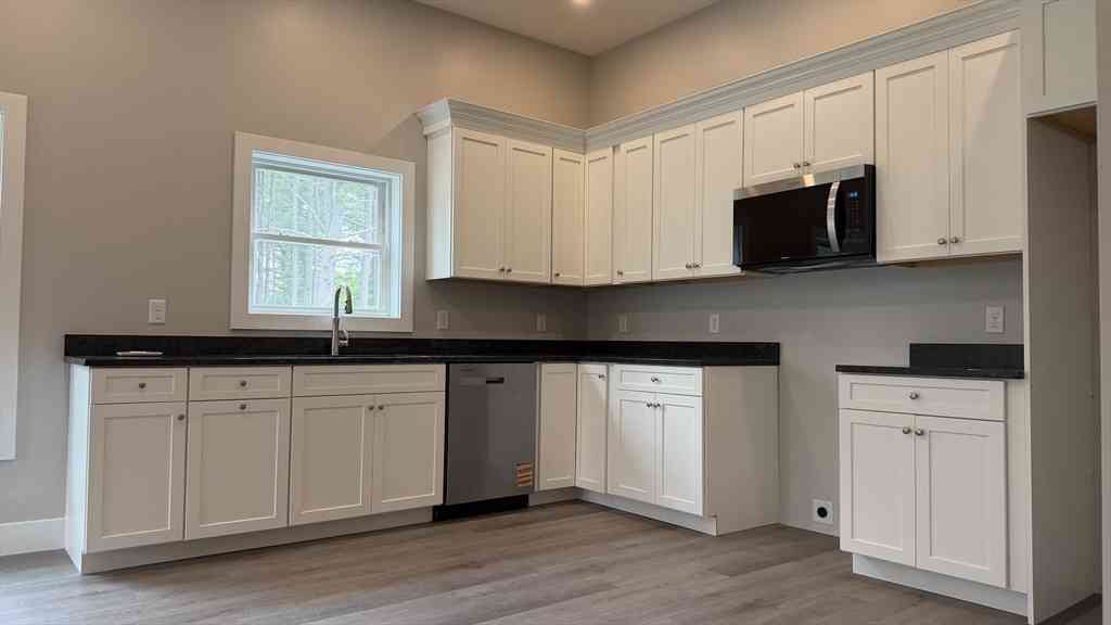 Apartment For Rent - 251 Sladen Street #307<br/> Dracut, MA 01826