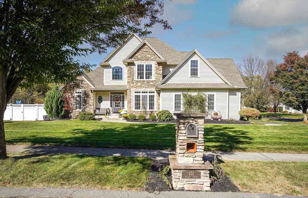 Homes For Sale - 451 Falley Dr<br/> Hampden County, Westfield, MA 01085