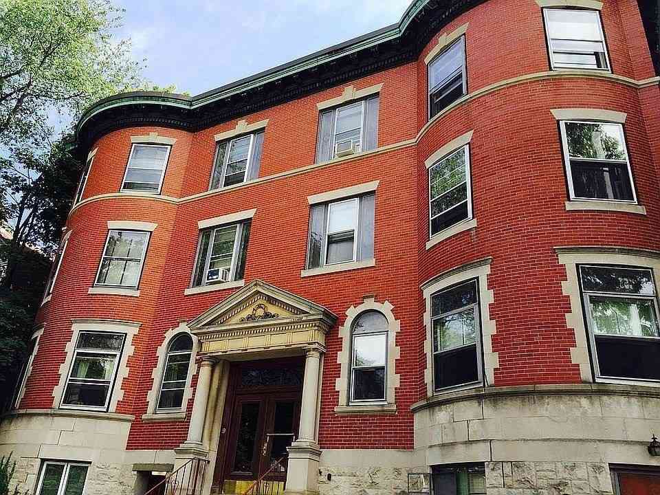Condo For Rent - 9 Braemore Road #9<br/> Boston, MA 02135