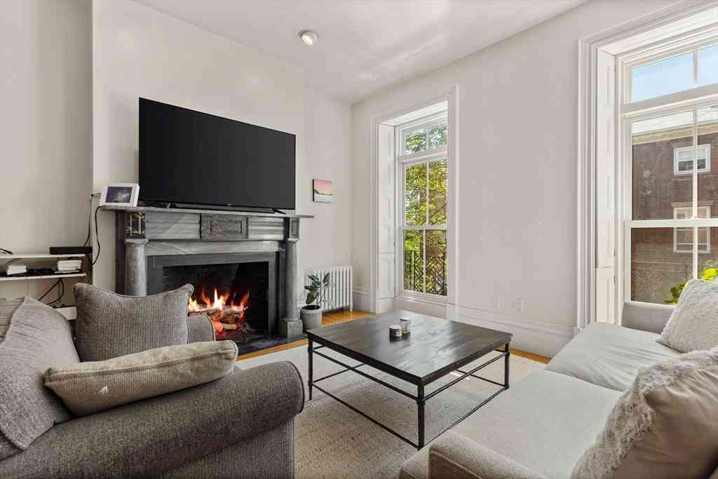 Apartment For Rent - 13 Harvard #2<br/> Boston, MA 02129