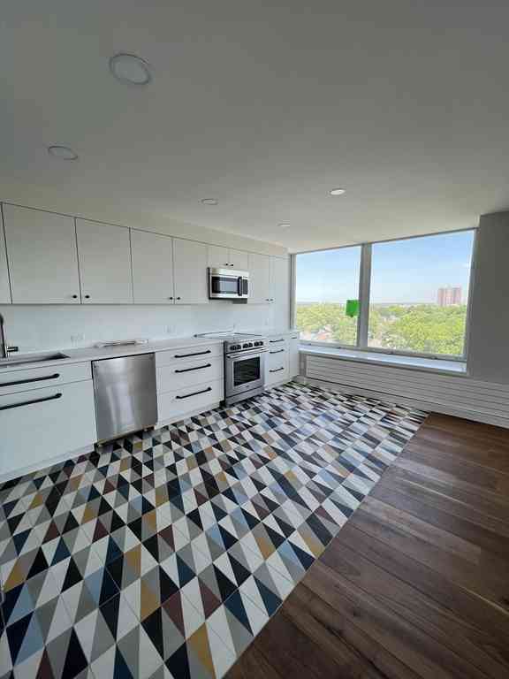 Apartment For Rent - 60 Babcock #97<br/> Brookline, MA 02446