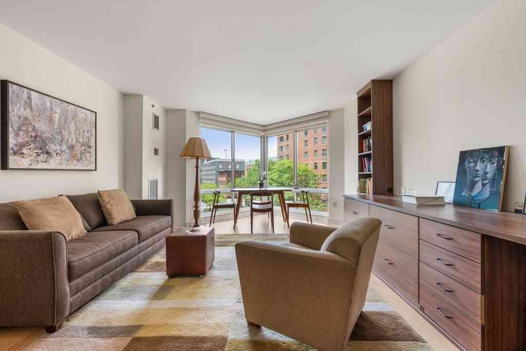 Condo For Sale - 75-83 Cambridge Parkway #E405<br/> Cambridge, MA 02142